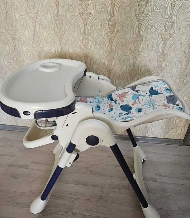 Продам стульчик детский