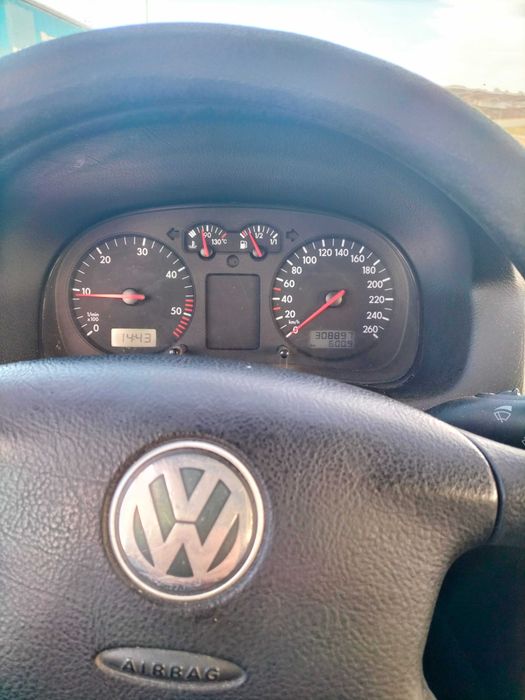 Vând vw golf.4 1.9 tdi
