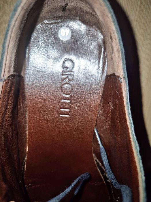 Обувки-ръчно изработени