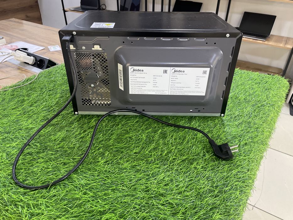 Микроволновая печь чёрный midea