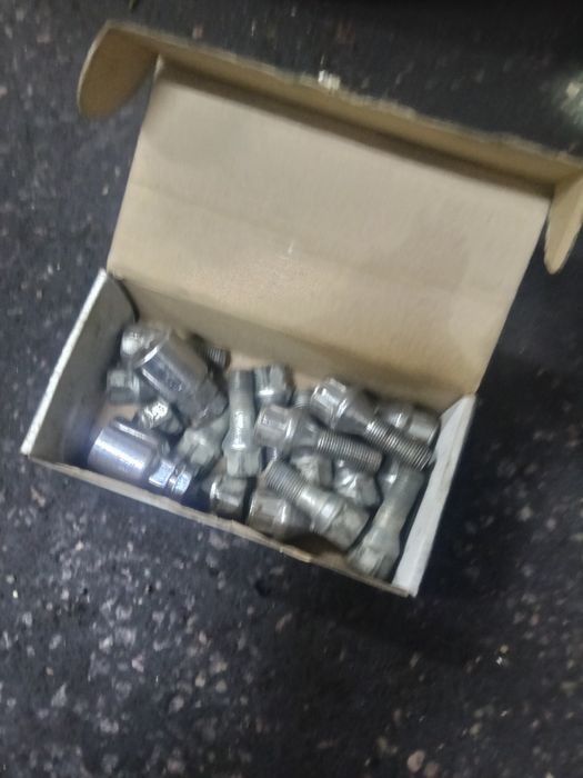 Продам диски с резиной