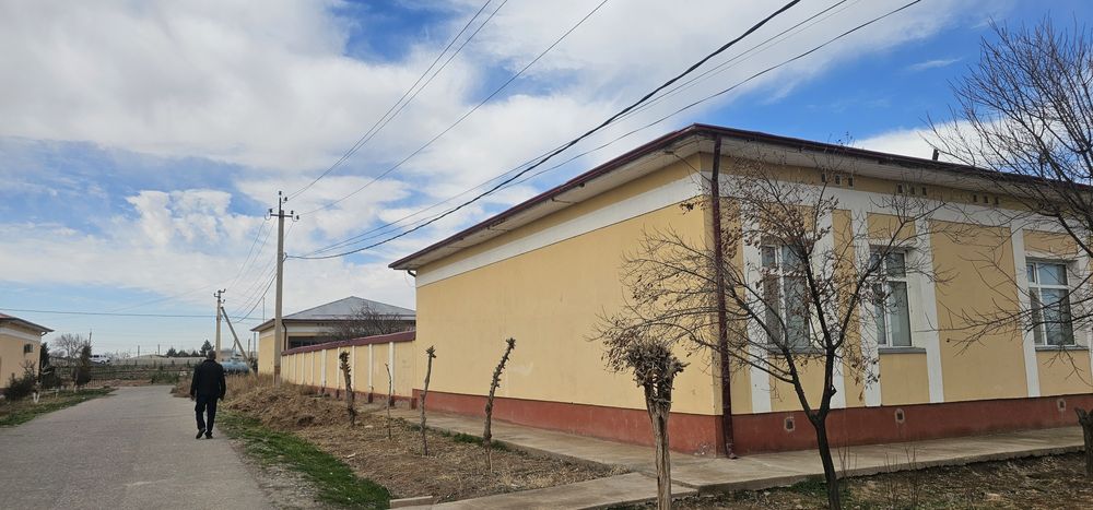 Yer sotiladi ! Sherabod tumani, Oltinvoha mahallasi, Oltinvoha ko'cha