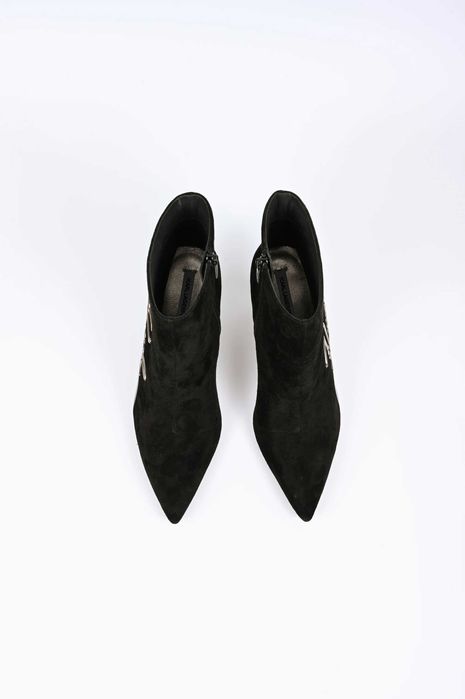 Дамски Боти Karl Lagerfeld SIENNA Signia Ankle Boot 500 - Black Suede
