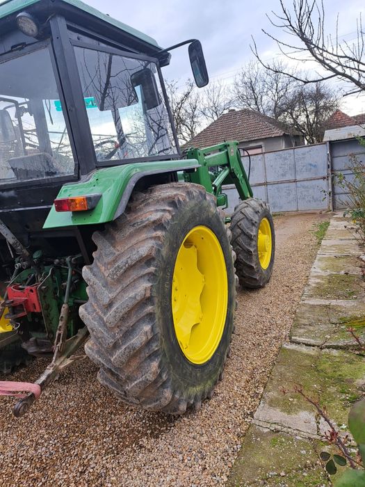 Tractor John Deere