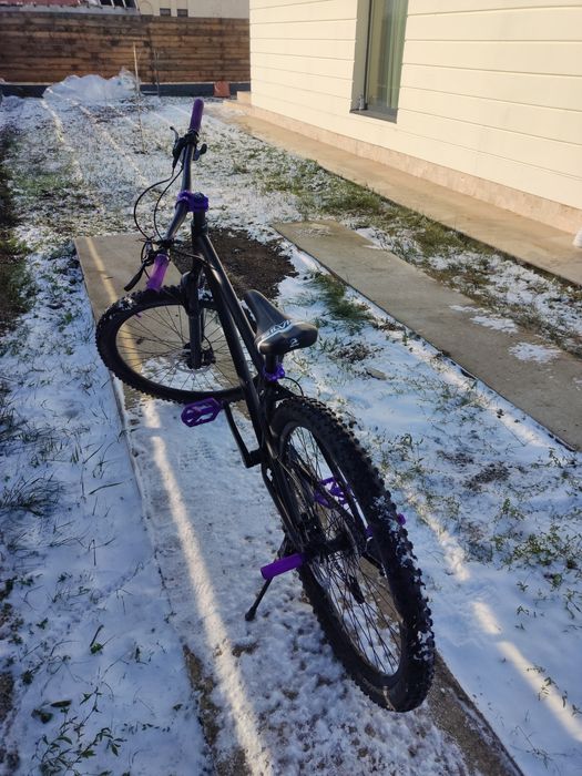 Vând bicicleta Dirt jumper