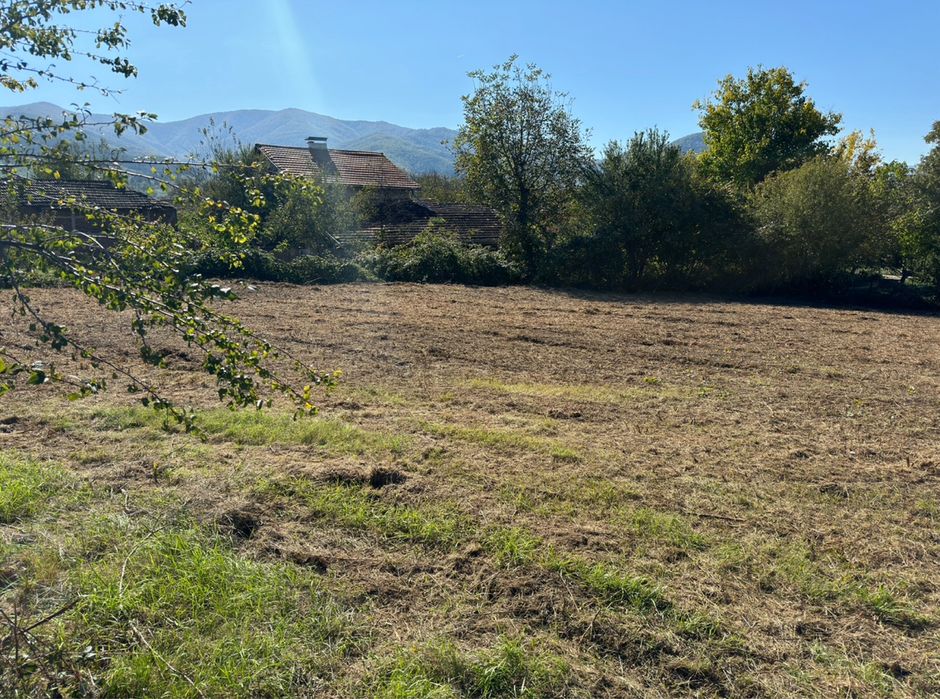 Продава се Парцел в Ботевград - 595 кв.м за 43 €/кв.м - Снимка #2