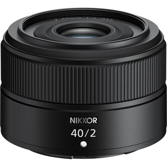 Продавам обектив Nikon Nikkor Z 40mm f/2
