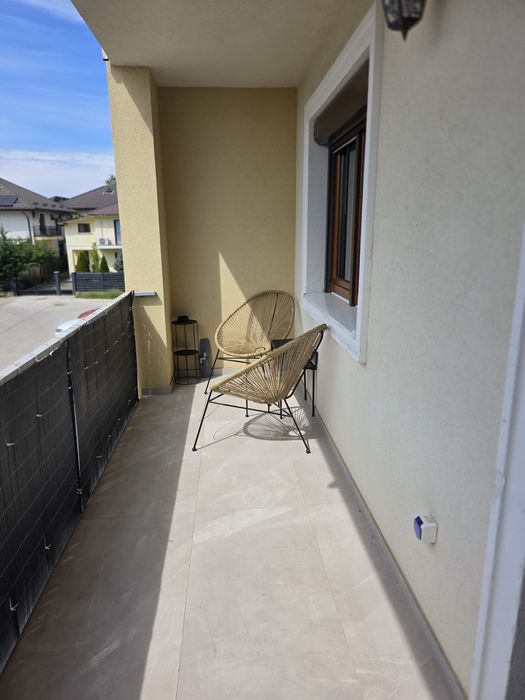 PF Inchiriez apartament 2 camere decomandat complex ESQ village 2 et 1/4