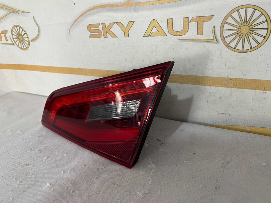 Stop dreapta pe hayon Audi A3 sportback dupa 2013 cod 8V4945094A