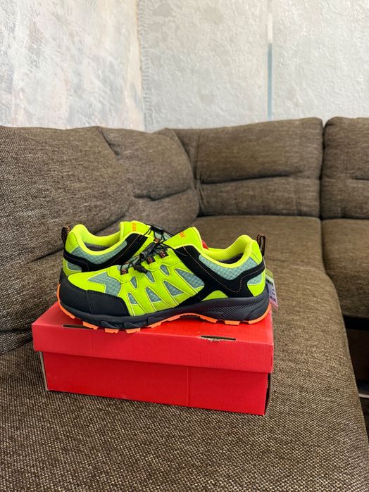 Туристически обувки