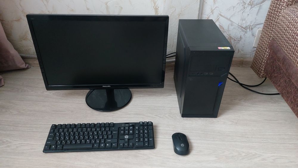 Домашний компьютер в комплекте