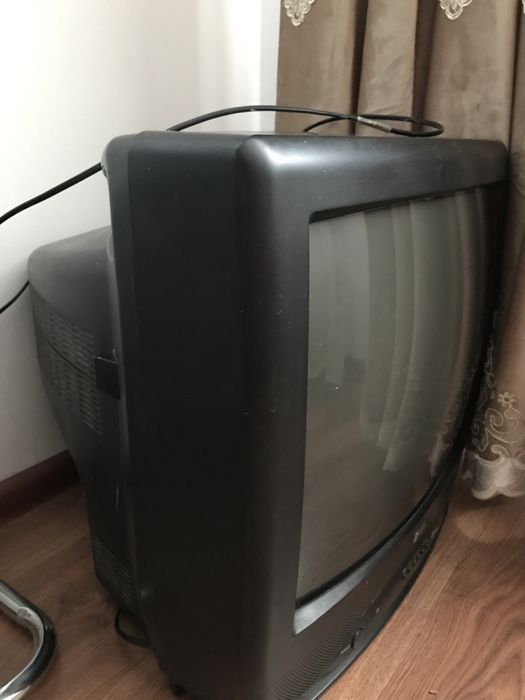 Телевизор цветной