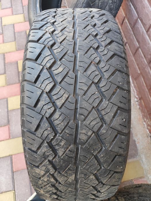 Автошины 265,60,17