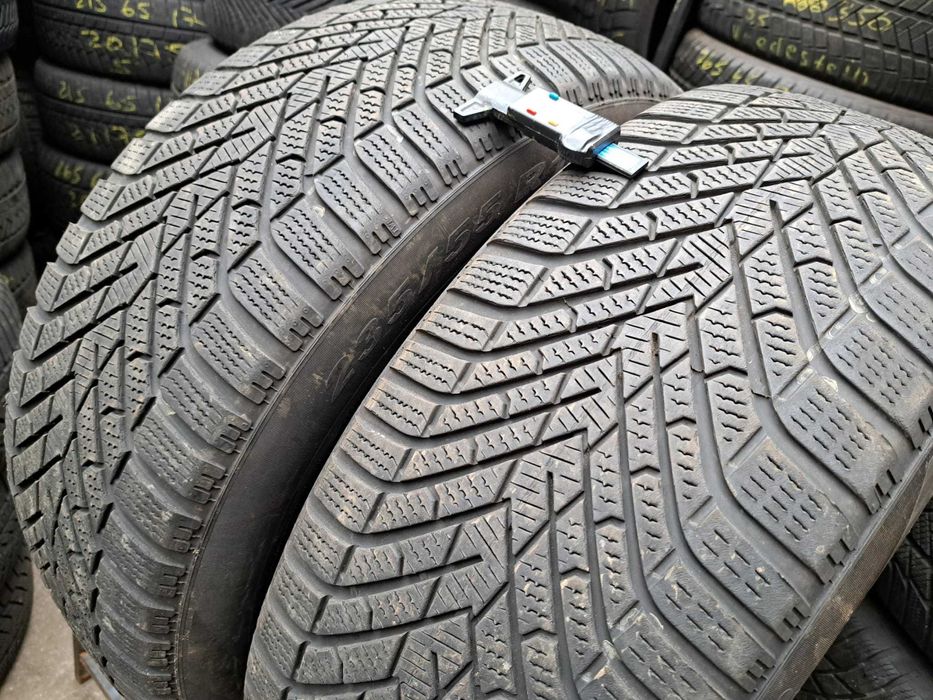 2 anvelope 235/55 R19 Pirelli