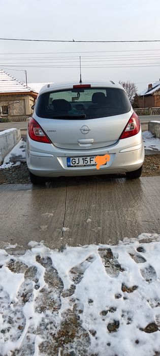 Opel CORSA d 1.4 benzina