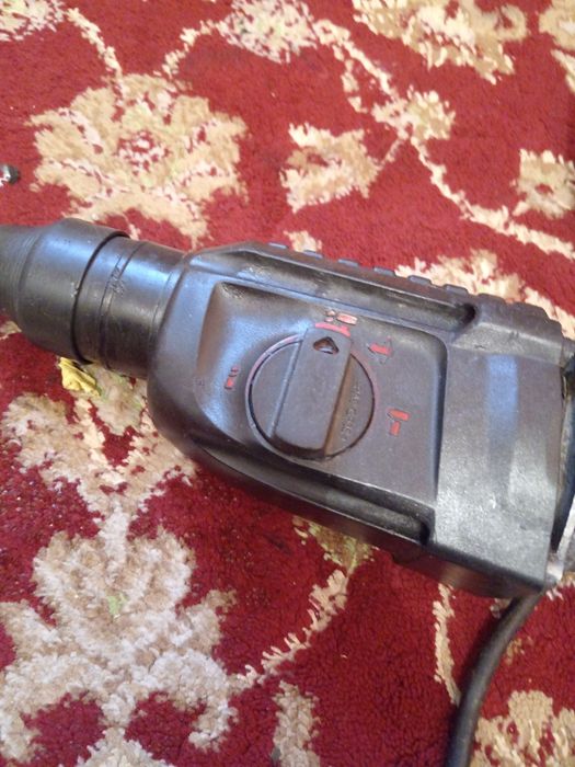 Перфоратор электрический