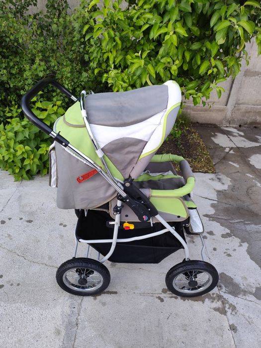 Коляска детская  зима лето