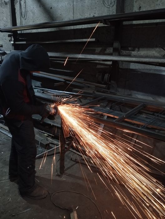 3 Этаж крават 3 etaj kravat