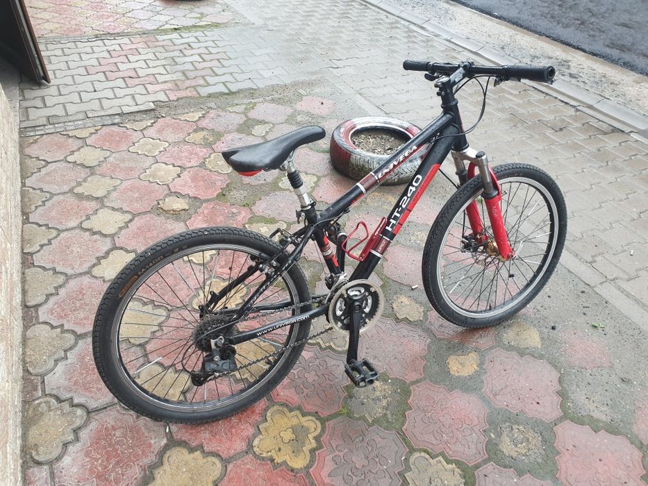 Bicicletă-Suspensii