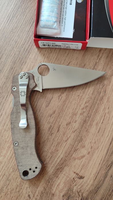 Продам складные  ножи Spyderco