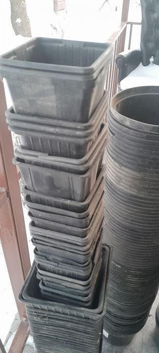 Продам горшки для саженцов