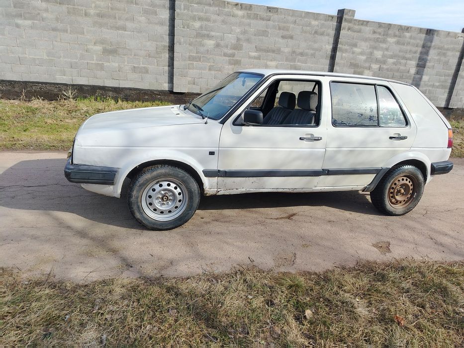 Продам машину голф2