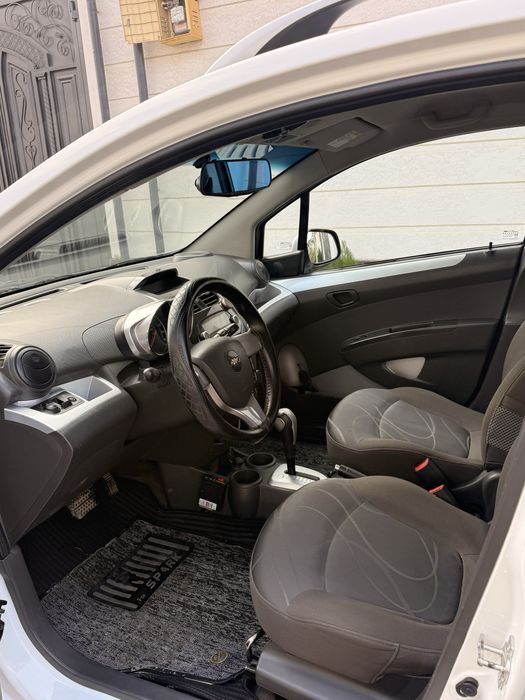 Спарк 2020 автомат каробка сотилади.