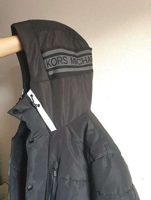 Geaca Michael Kors neagra de iarna XL noua