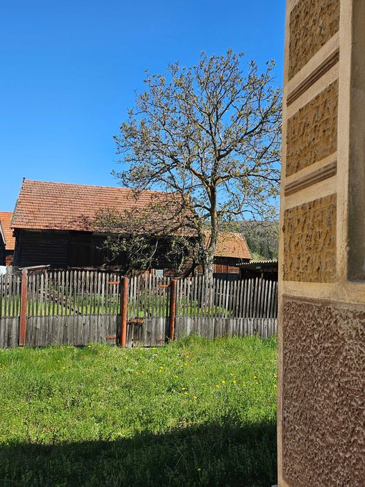 Vând casa în orașul Covasna / Voinesti str. Mihai Eminescu nr. 101