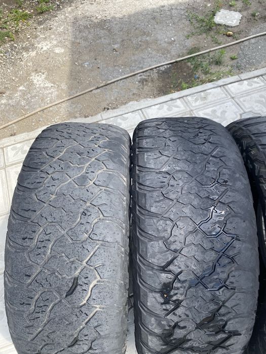 Продам 4 балона A/T