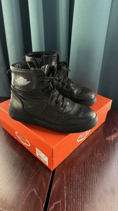 Продам обувь на мальчика