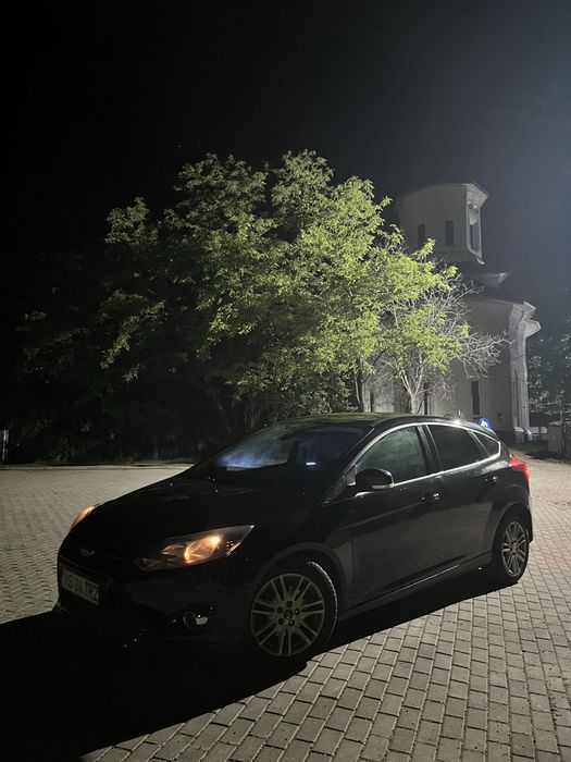 FORD Focus 2013 — imagine 2