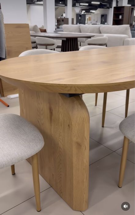 Стол кухонный-гостинный