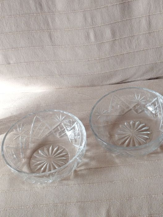 Продам два салатника