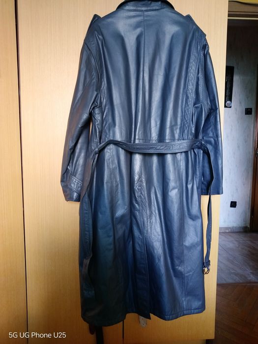 Продавам мъжко Манто