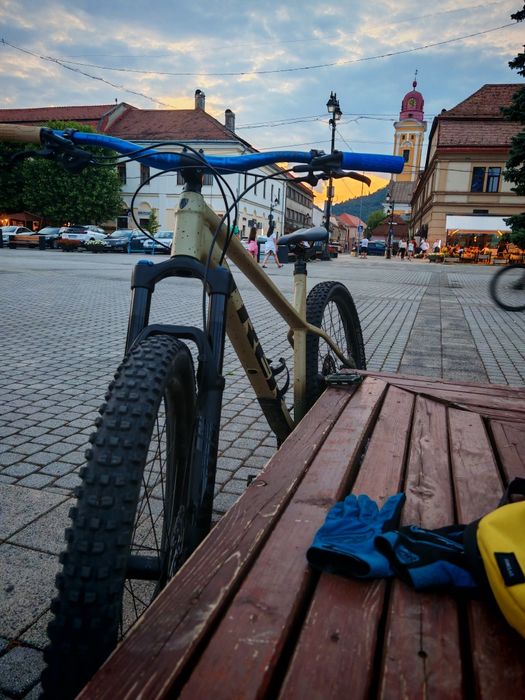 Vând ghidon Race face Atlas