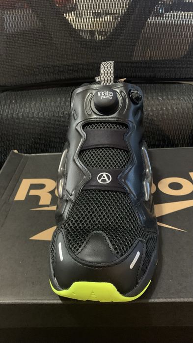 REEBOK X ARIES INSTAPUMP FURY 94 отигинални маратонки размер 43