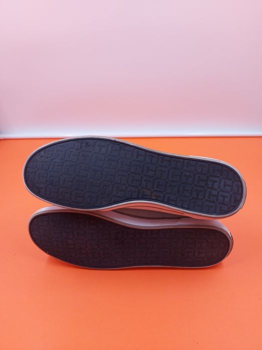 Tommy Hilfiger номер 43 Оригинални мъжки кецове