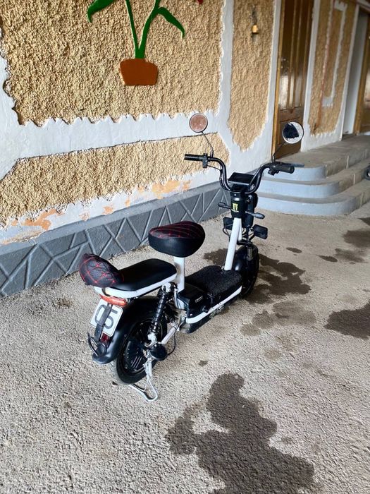 Продам электроскутер