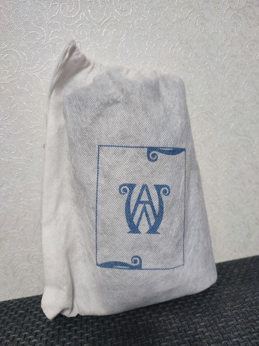 Продам кожаную барсетку.