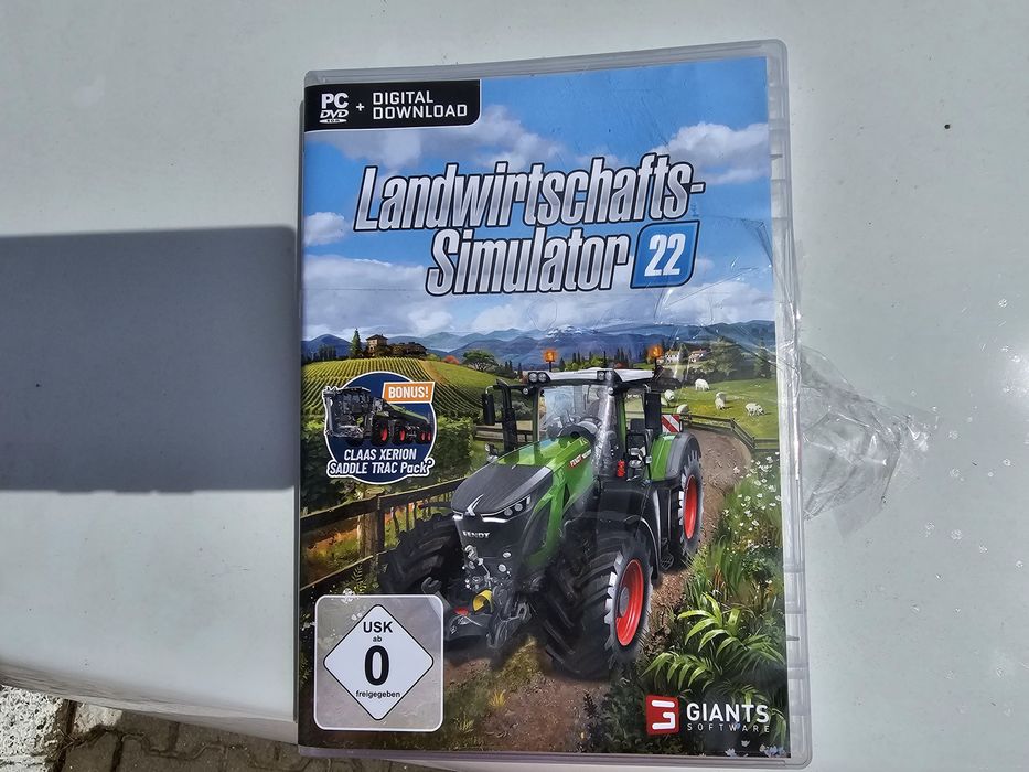 Vând Farming Simulator 22 pentru Pc