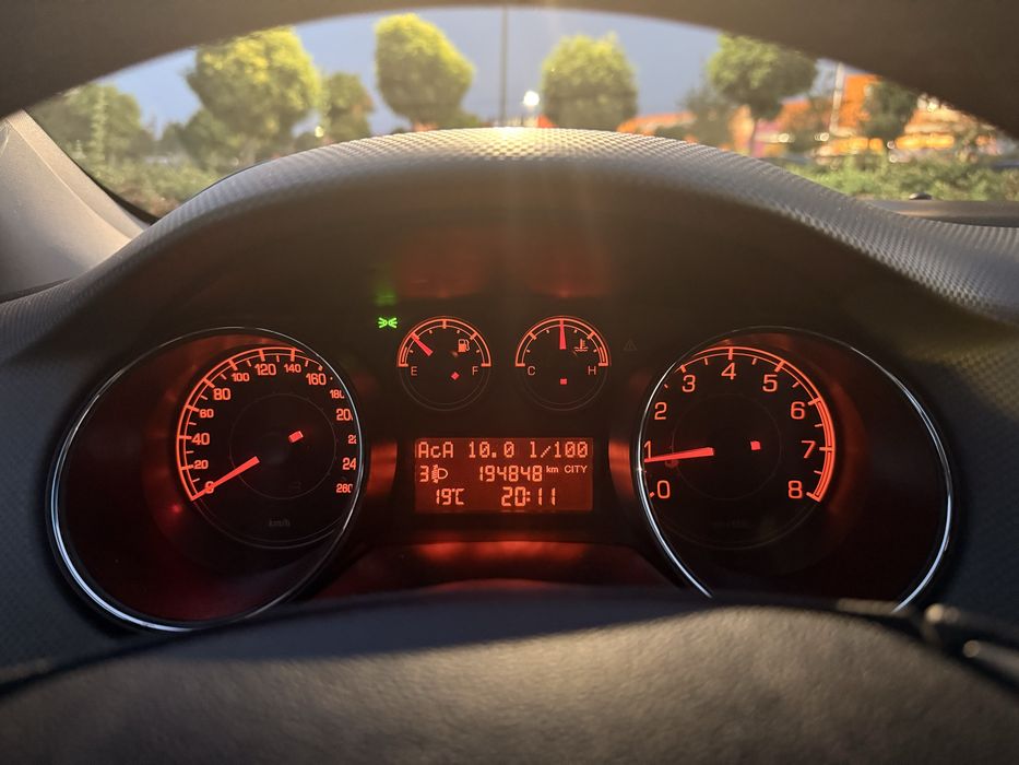 Vand fiat bravo,dublu climatronic,1.4 turbo ,6 trepte