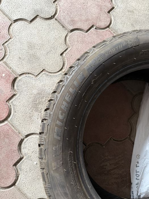Michelin x-ice north 4 шипы