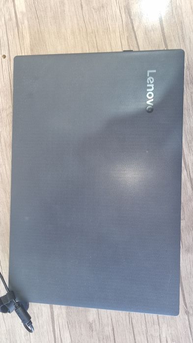 Lenovo V130-15IGM | 15.6" | 1 ТБ | OC: Linux mint |