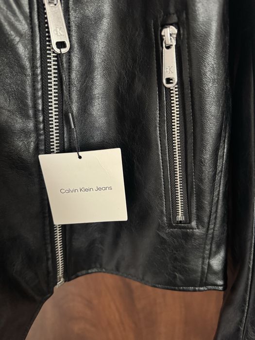 Geaca Calvin Klein Jeans, noua cu eticheta