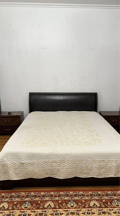 Кровать двухспальная