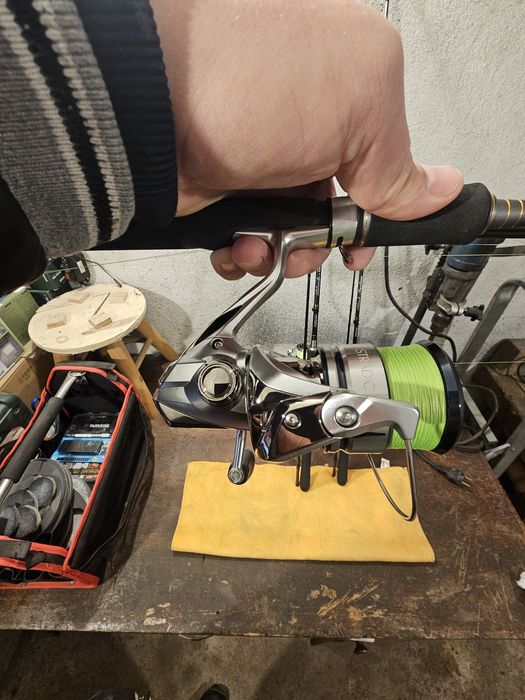 Спининг въдици Filstar Black Shadow