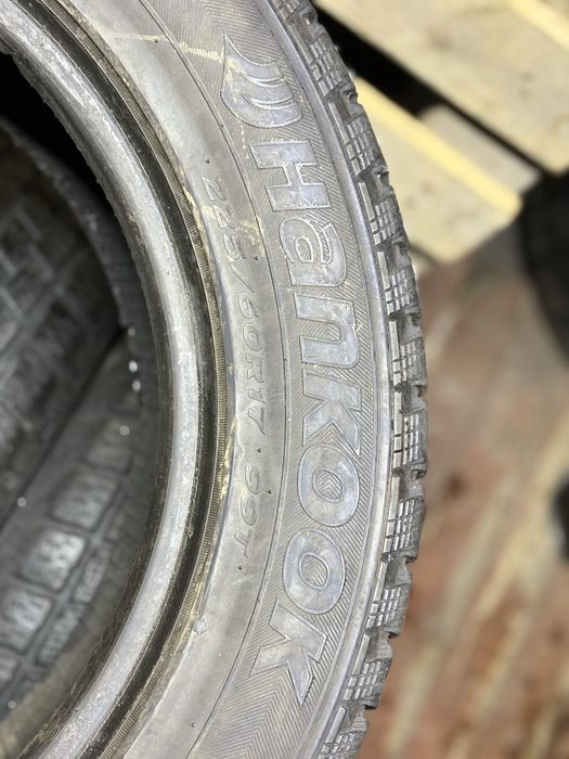 225/60/17 комплект зима