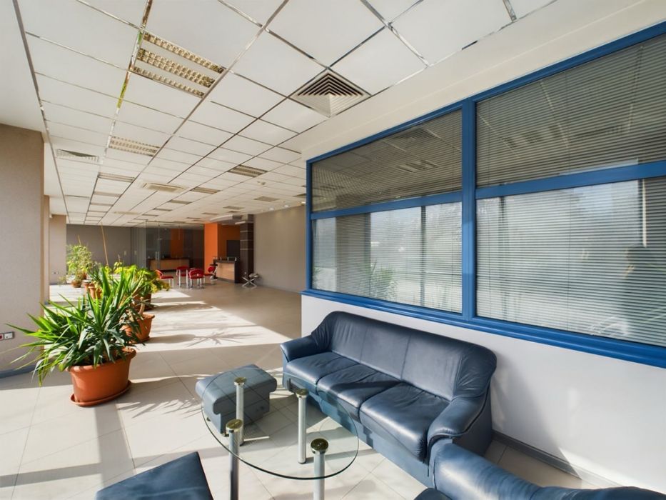 Дава се под наем Офис в София, Павлово - 324 кв.м за 2400 € - Снимка #11