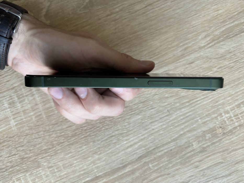 Iphone 13 Green